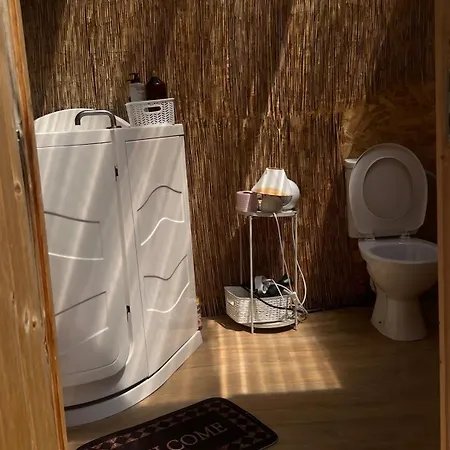 公寓 Bulle Insolite Avec Jacuzzi Prive - Nature & Romantisme A Fréjus