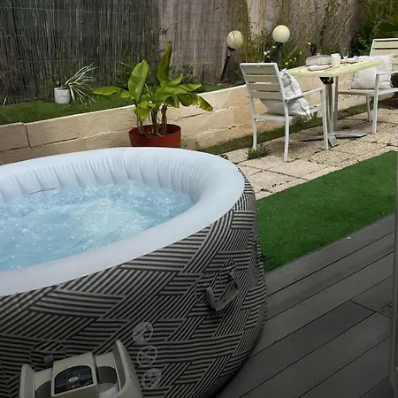 Bulle Insolite Avec Jacuzzi Privé - Nature&romantisme A Appartamento *